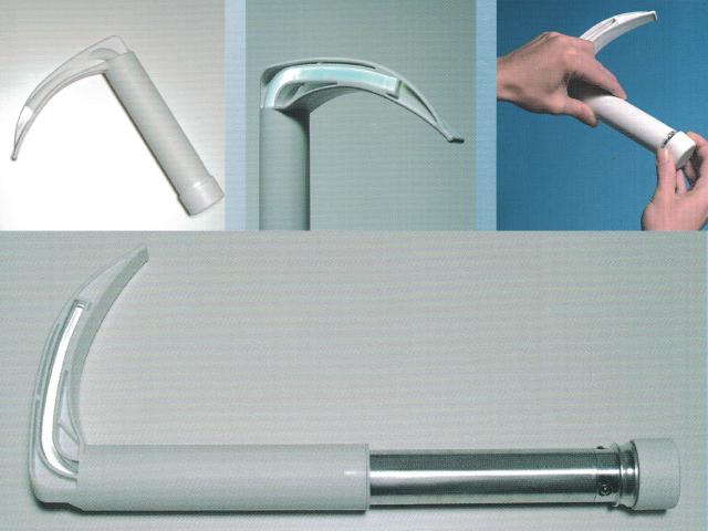 AM Project - Disposable illuminated monoblock laryngoscope